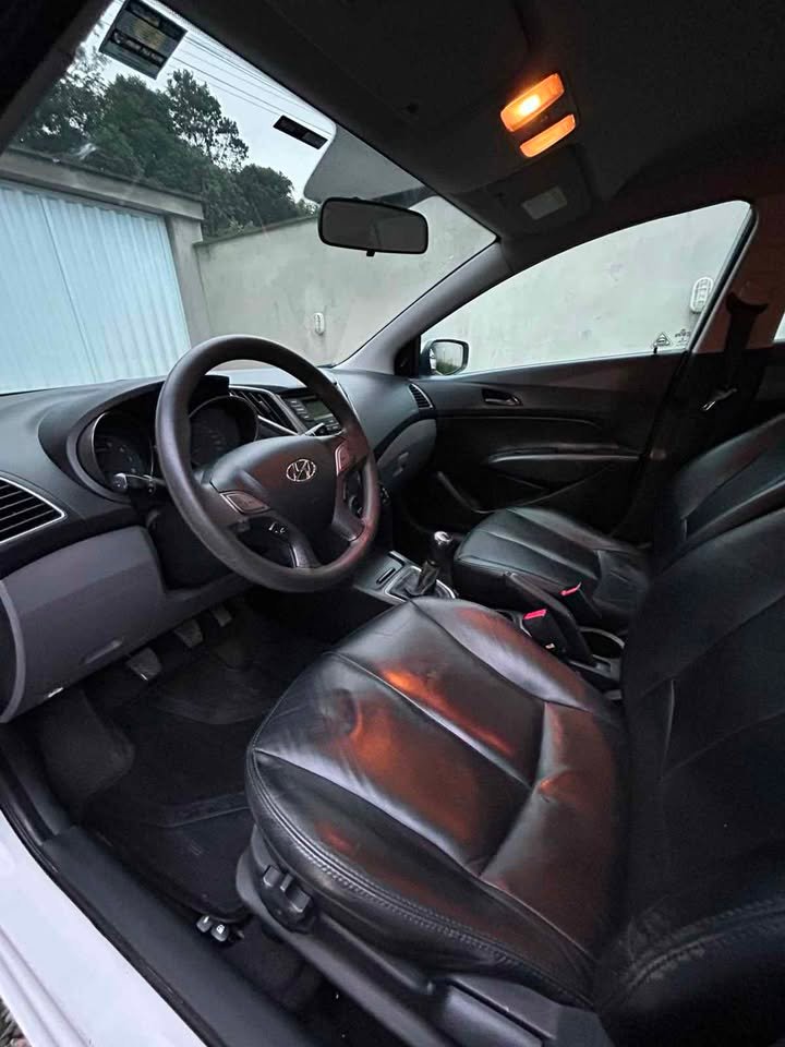 Hyundai HB20 2014